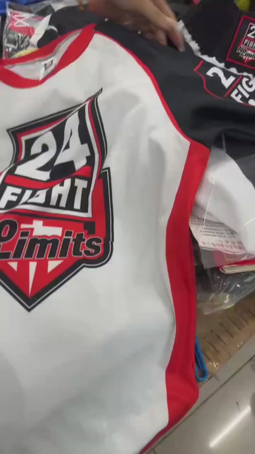 Conjunto de camiseta manga corta y pantalón 24fight
